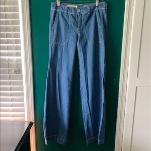 Wide leg jeans